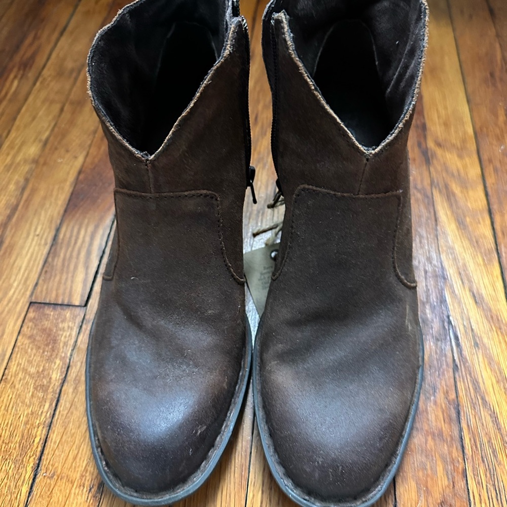 Born Women's Brown Ankle Boots 7.5
